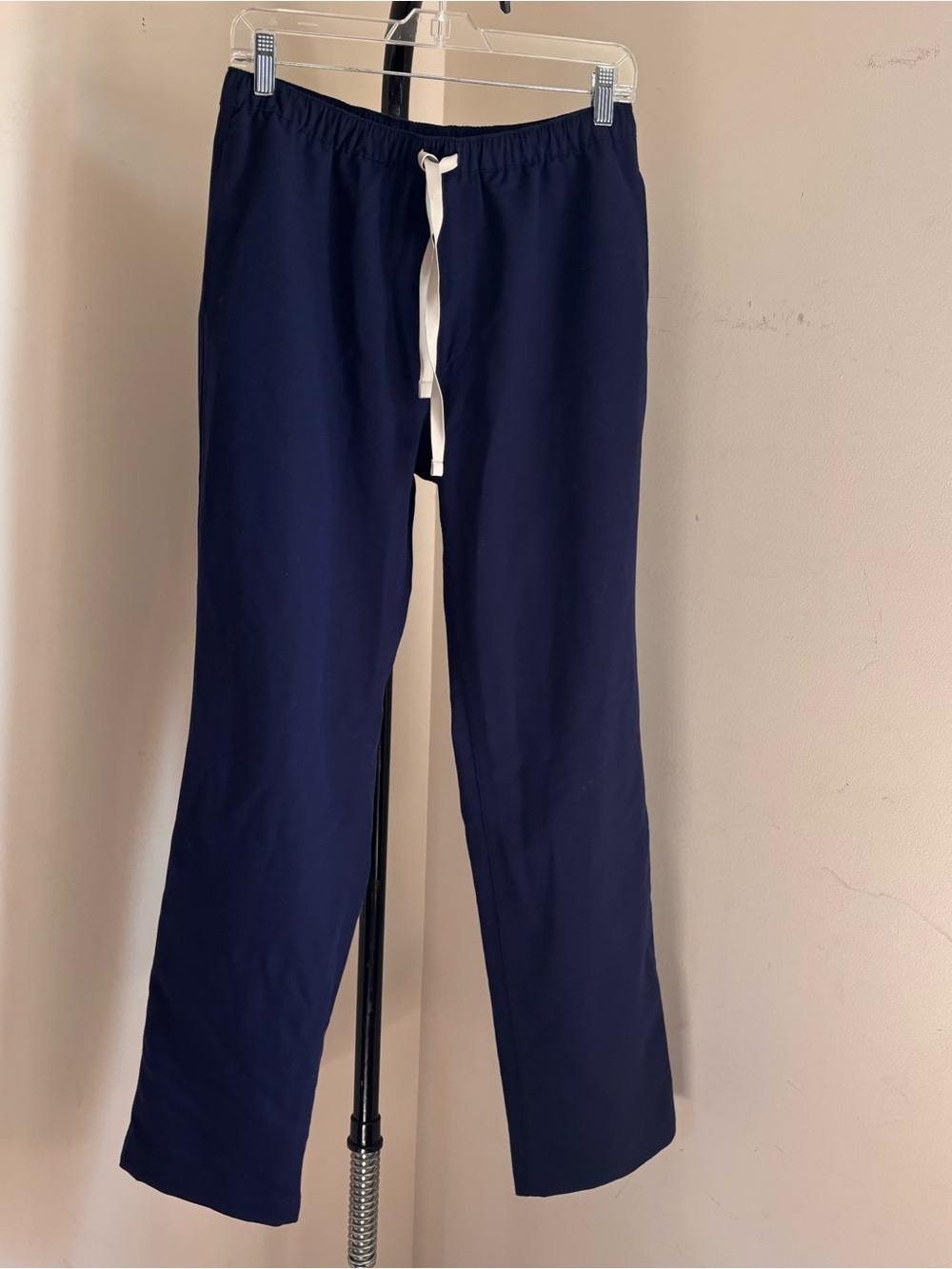 FIGS navy blue scrub pants with drawstring waist